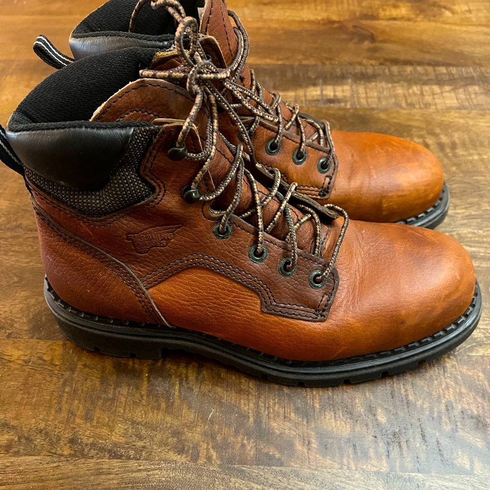 Red Wing Lace up Boots